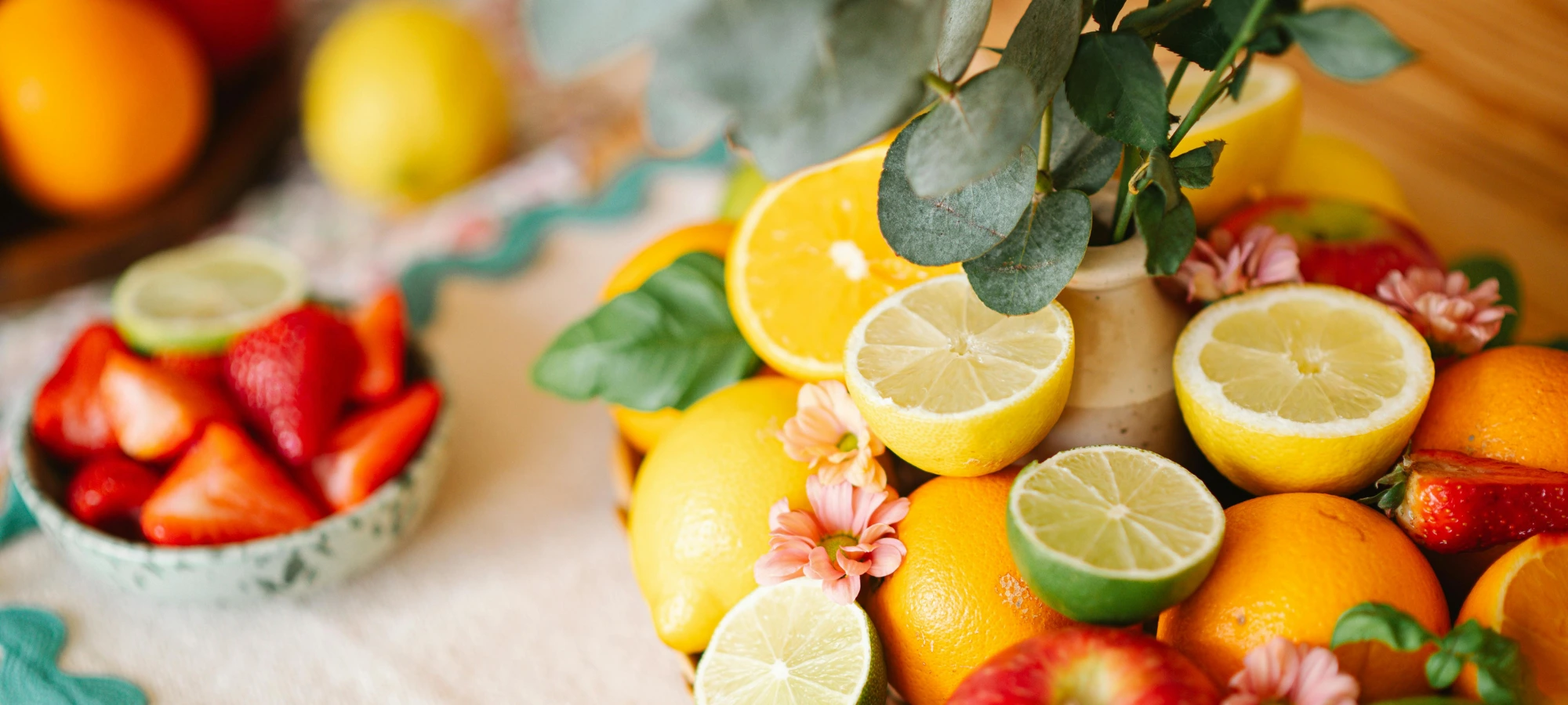 Parfums d’ambiance fruités : gourmandise et vitalité au service des espaces professionnels